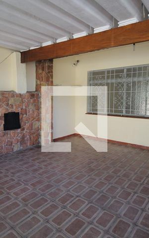 Casa à venda com 200m², 6 quartos e 2 vagasGaragem