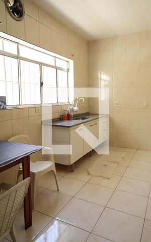 Casa à venda com 200m², 6 quartos e 2 vagasCozinha