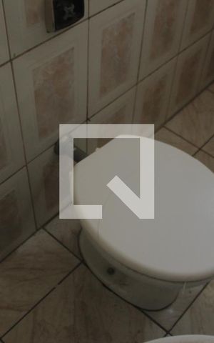 Casa para alugar com 35m², 1 quarto e 1 vagaBanheiro