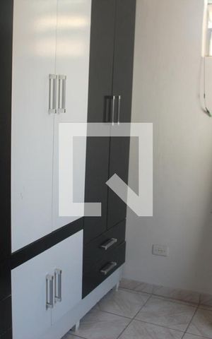 Casa para alugar com 35m², 1 quarto e 1 vagaQuarto