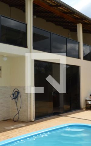 Casa à venda com 300m², 5 quartos e 5 vagasÁrea comum