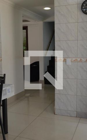 Casa à venda com 300m², 5 quartos e 5 vagasCozinha