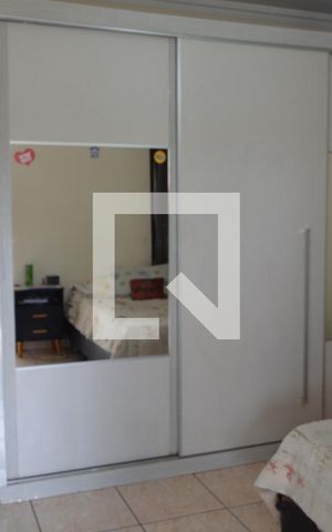 Casa à venda com 300m², 5 quartos e 5 vagasQuarto 4