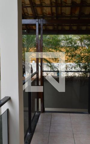 Casa à venda com 300m², 5 quartos e 5 vagasVaranda