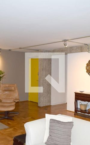 Apartamento à venda com 114m², 2 quartos e 2 vagasSala