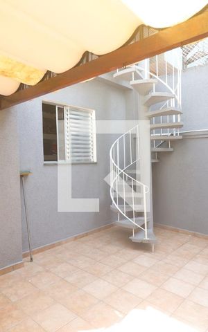 Casa à venda com 198m², 4 quartos e 2 vagasQuintal 