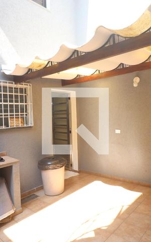 Casa à venda com 198m², 4 quartos e 2 vagasQuintal 