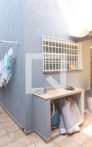 Casa à venda com 198m², 4 quartos e 2 vagasQuintal 