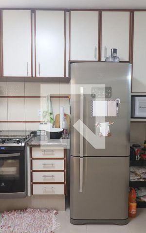 Casa à venda com 198m², 4 quartos e 2 vagasCozinha 