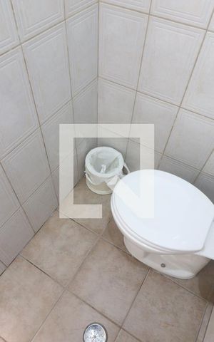 Casa à venda com 198m², 4 quartos e 2 vagasBanheiro Área de Serviço