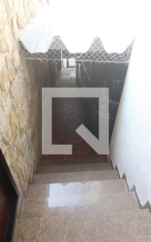 Casa à venda com 198m², 4 quartos e 2 vagasQuintal 