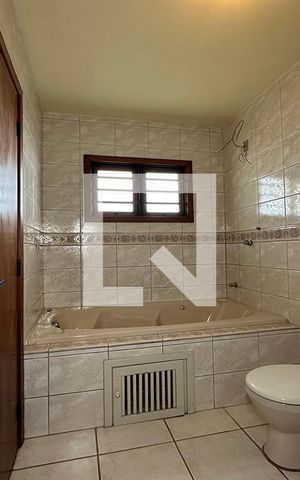 Casa à venda com 400m², 3 quartos e 2 vagasBanheiro da Suíte