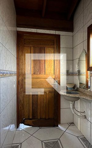 Casa à venda com 400m², 3 quartos e 2 vagasBanheiro 4