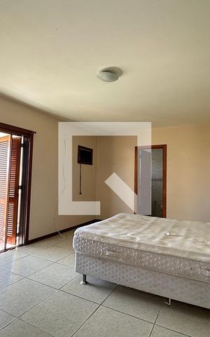 Casa à venda com 400m², 3 quartos e 2 vagasSuíte