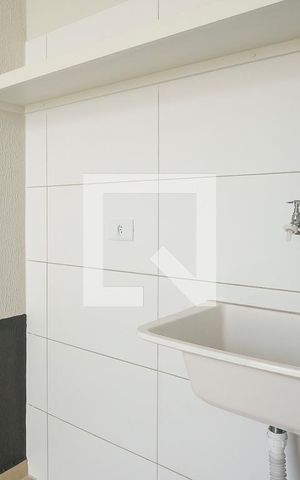 Casa para alugar com 80m², 2 quartos e 1 vagaÁrea de Serviço