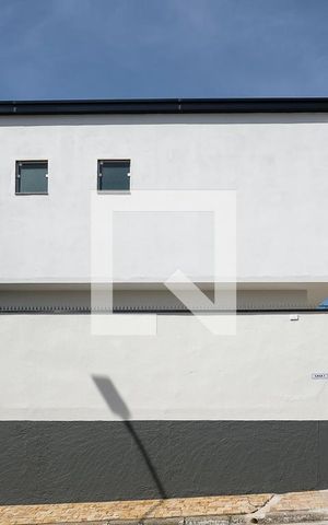 Casa para alugar com 80m², 2 quartos e 1 vagaFachada