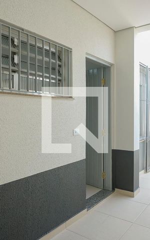 Casa para alugar com 80m², 2 quartos e 1 vagaÁrea de Serviço