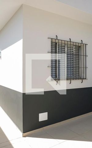 Casa para alugar com 80m², 2 quartos e 1 vagaÁrea Comum