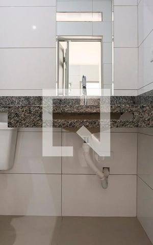 Casa para alugar com 80m², 2 quartos e 1 vagaBanheiro