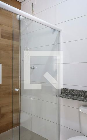 Casa para alugar com 80m², 2 quartos e 1 vagaBanheiro