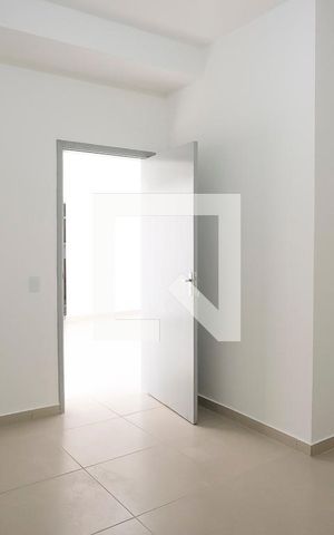 Casa para alugar com 80m², 2 quartos e 1 vagaQuarto 1