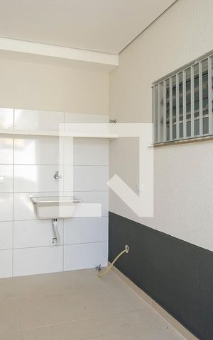 Casa para alugar com 80m², 2 quartos e 1 vagaÁrea de Serviço