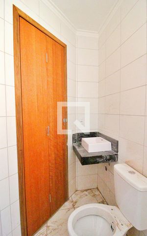 Apartamento à venda com 41m², 2 quartos e 1 vagaBanheiro