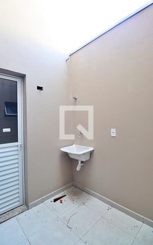 Apartamento à venda com 42m², 2 quartos e 1 vagaÁrea de Serviço