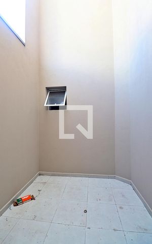 Apartamento à venda com 42m², 2 quartos e 1 vagaÁrea de Serviço