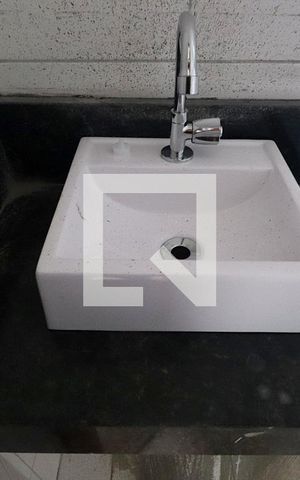 Apartamento à venda com 42m², 2 quartos e 1 vagaBanheiro