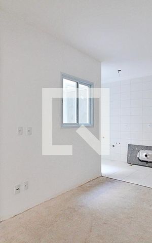 Apartamento à venda com 42m², 2 quartos e 1 vagaSala/Cozinha