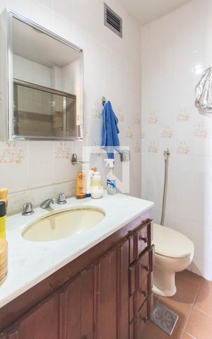 Apartamento à venda com 75m², 2 quartos e 1 vagaBanheiro Suite