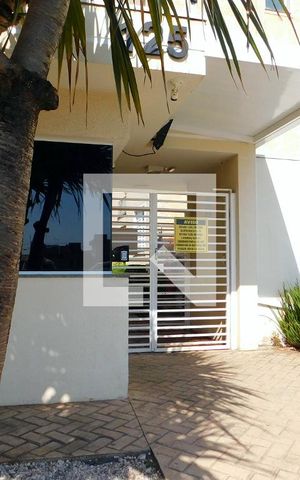 Apartamento para alugar com 56m², 2 quartos e 2 vagasFachada