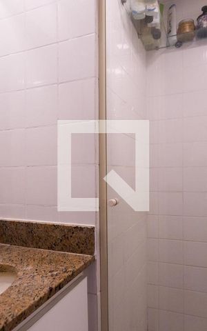 Apartamento à venda com 68m², 2 quartos e 1 vagaSuite