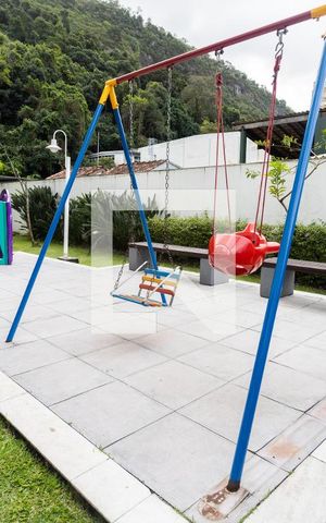 Apartamento à venda com 68m², 2 quartos e 1 vagaÁrea comum - Playground