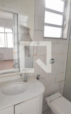Studio à venda com 35m², 1 quarto e sem vaga Studio à venda com 35m², 1 quarto e sem vagaBanheiro