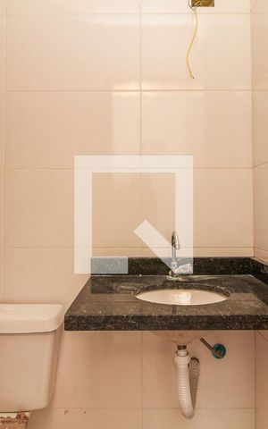 Apartamento para alugar com 38m², 2 quartos e sem vaga Apartamento para alugar com 38m², 2 quartos e sem vagaBanheiro