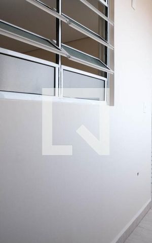 Casa para alugar com 50m², 1 quarto e sem vaga Casa para alugar com 50m², 1 quarto e sem vagaÁrea de Serviço