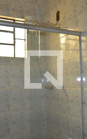 Casa à venda com 180m², 4 quartos e 2 vagasBanheiro