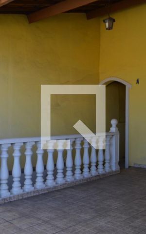 Casa à venda com 180m², 4 quartos e 2 vagasVaranda