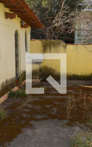 Casa à venda com 180m², 4 quartos e 2 vagasQuintal Casa 2