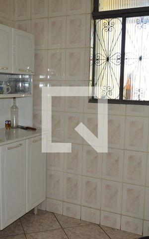 Casa à venda com 180m², 4 quartos e 2 vagasCozinha