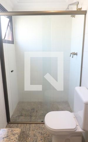 Apartamento à venda com 156m², 2 quartos e 2 vagasBanheiro Quarto 2