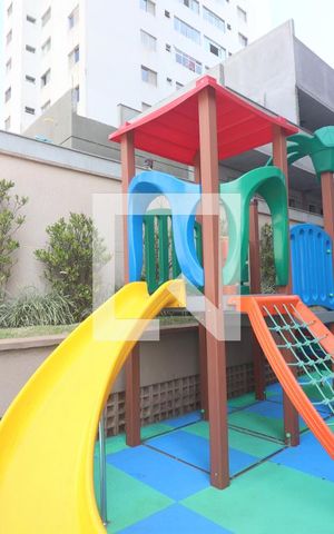 Apartamento à venda com 156m², 2 quartos e 2 vagasÁrea comum - Playground