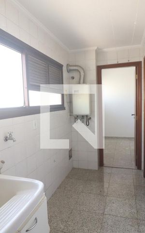 Apartamento à venda com 156m², 2 quartos e 2 vagasÁrea de Serviço