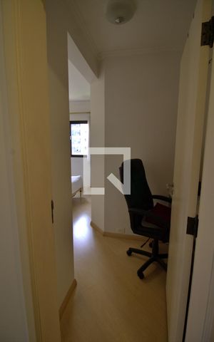 Apartamento à venda com 300m², 3 quartos e 3 vagas Apartamento à venda com 300m², 3 quartos e 3 vagasSuíte 1