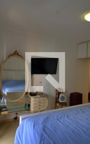 Apartamento à venda com 300m², 3 quartos e 3 vagas Apartamento à venda com 300m², 3 quartos e 3 vagasSuíte 3