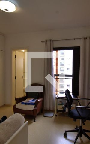 Apartamento à venda com 300m², 3 quartos e 3 vagas Apartamento à venda com 300m², 3 quartos e 3 vagasSuíte 2