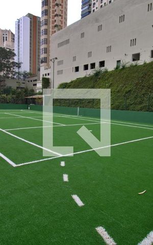 Apartamento à venda com 300m², 3 quartos e 3 vagas Apartamento à venda com 300m², 3 quartos e 3 vagasÁrea comum