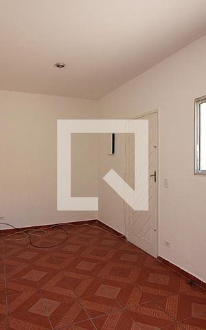 Casa à venda com 50m², 2 quartos e 1 vagaSala 